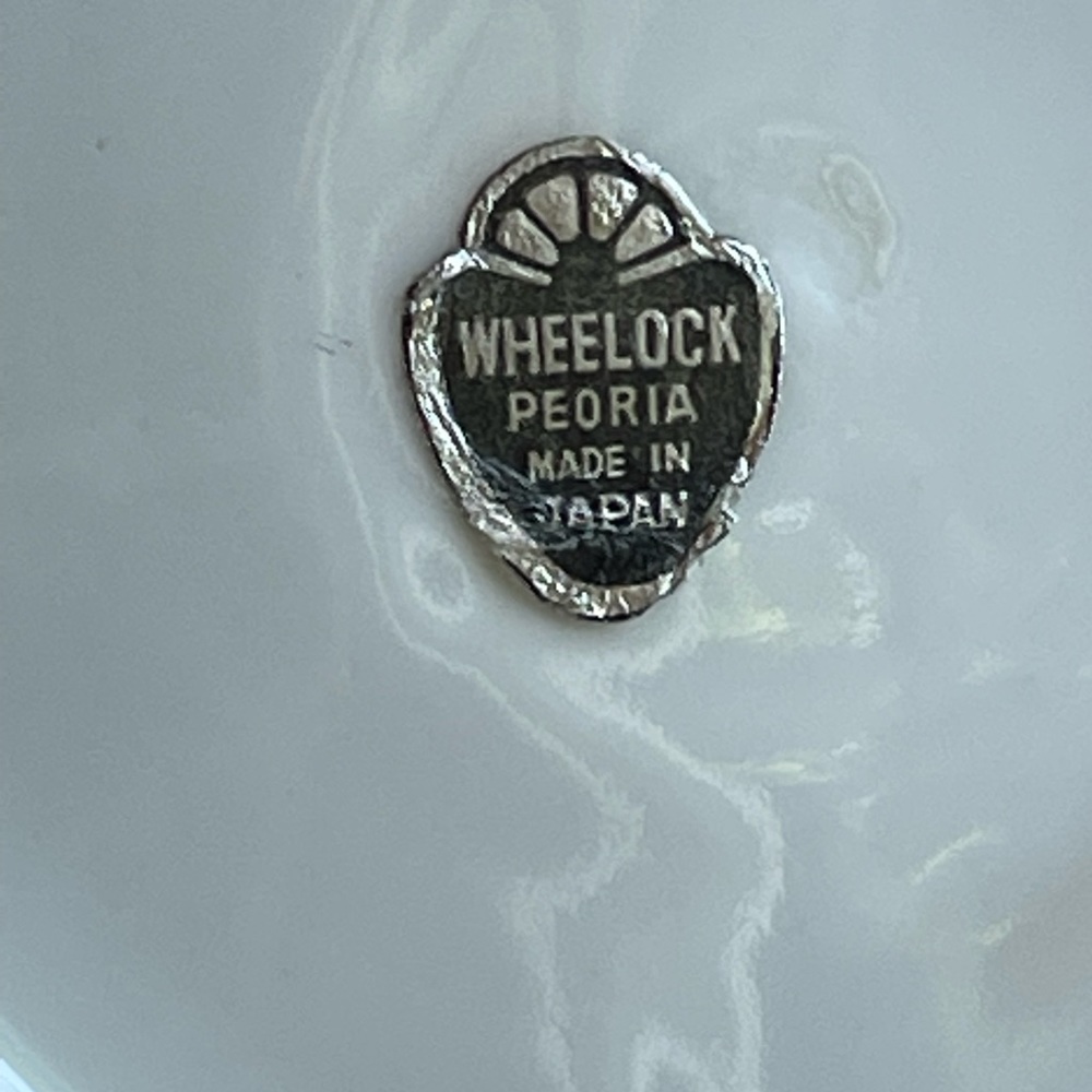 Vintage 3D rose plate 6" - Picture 12 of 12